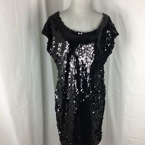 Forever 21 Black Sequined Sheath Dress